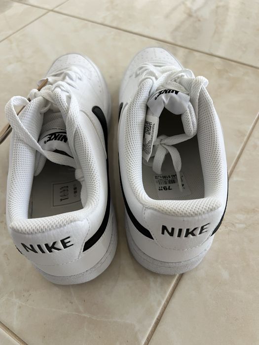 Nike мъжки обувки нови