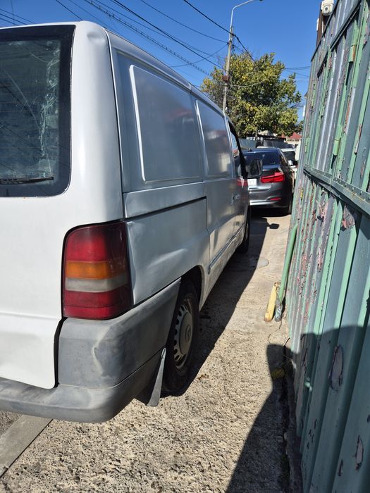 Vito an 2000 2.2 cdi volan dreapta