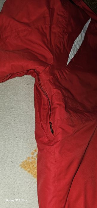 Яке зимно дишешто подходящо за Ски