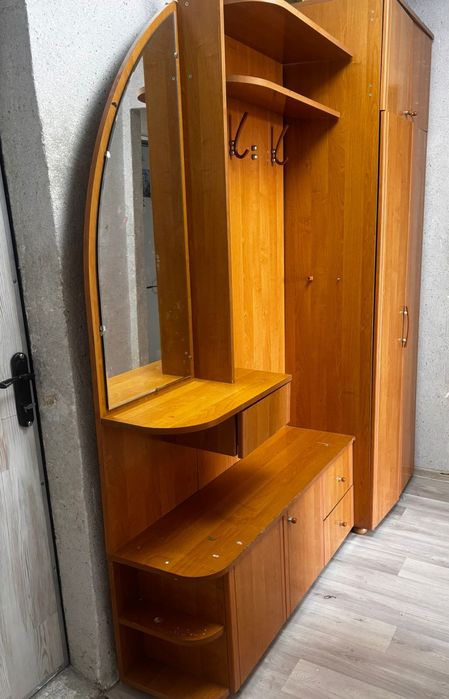 Прихожая в хорошем состоянии