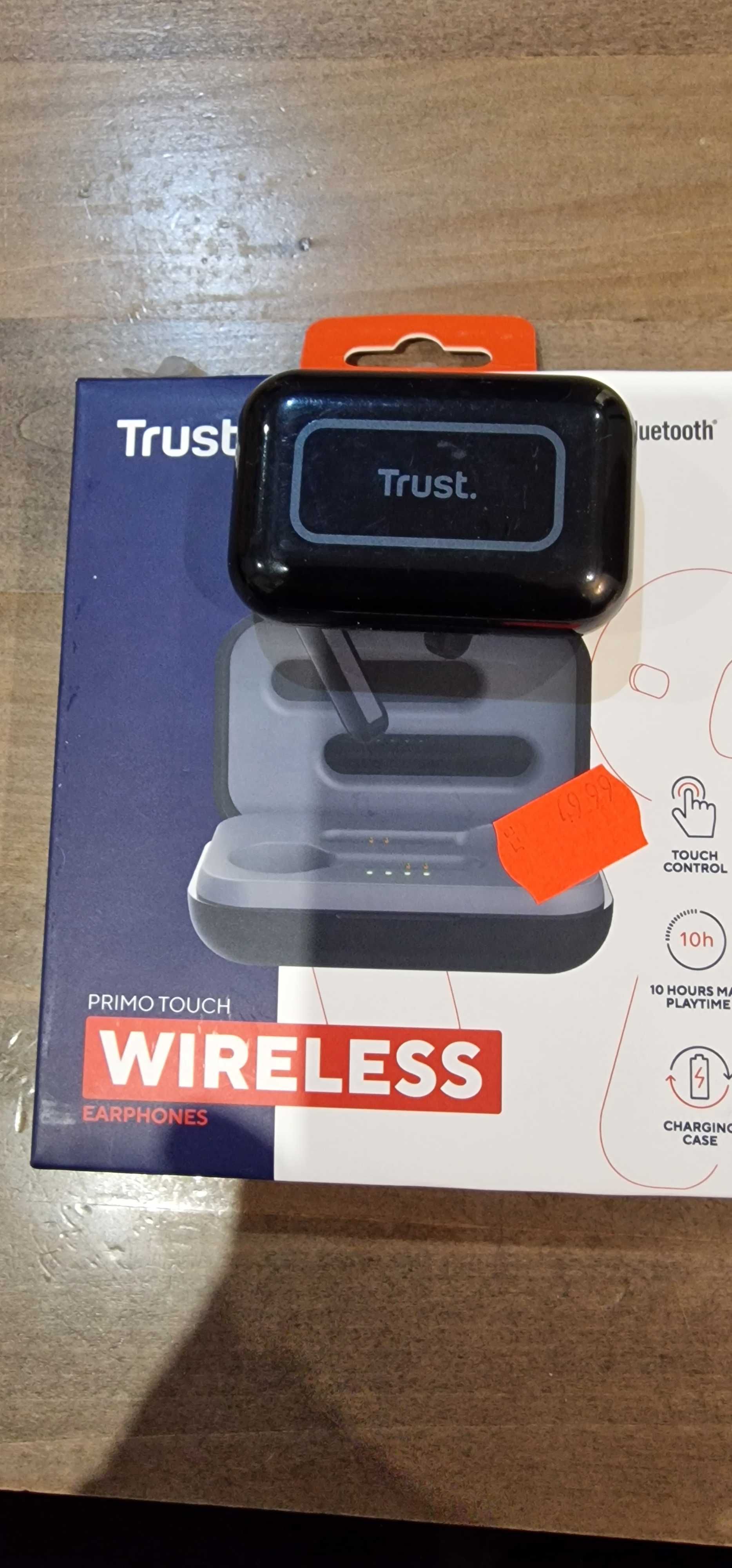 Продавам Bluetooth безжични слушалки Trust