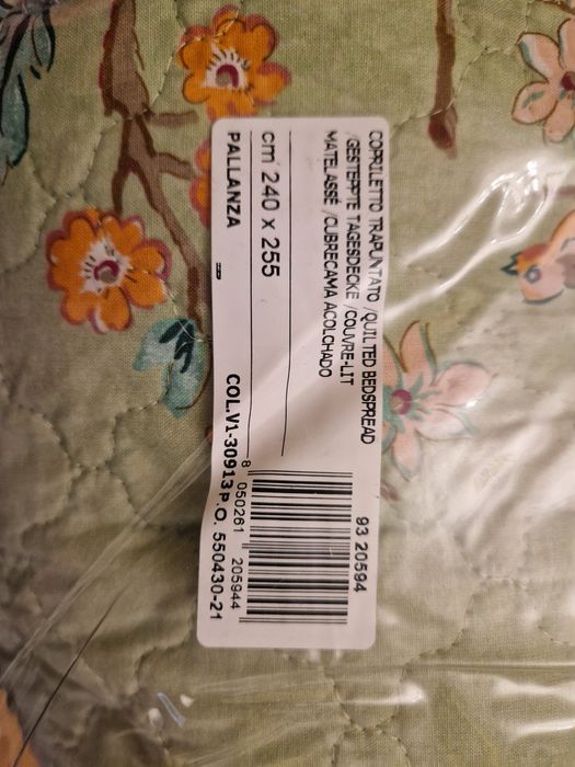 Cuvertura noua pentru  pat mare