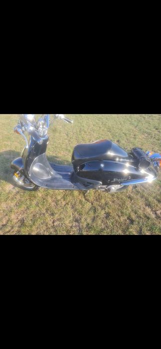 Scuter  honda shadow  50 cc 2t.