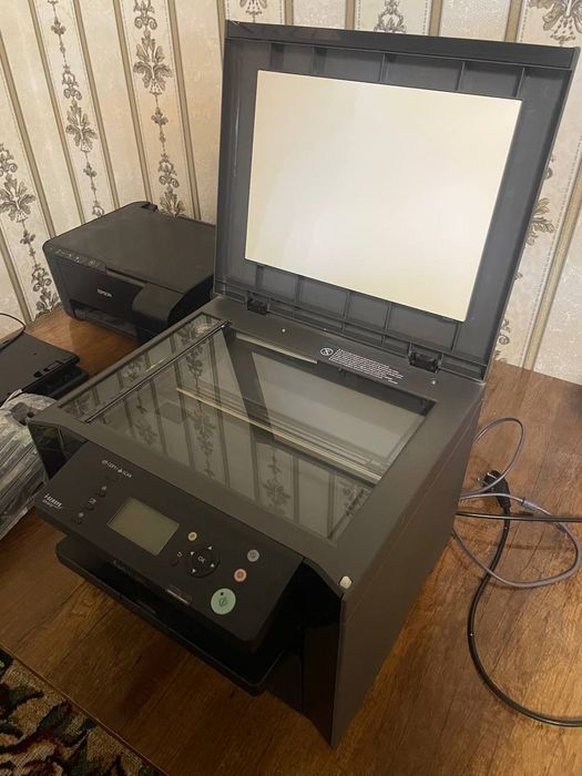 Printer sotiladi Canon