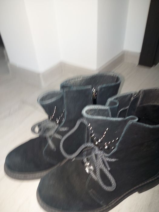 Ghete Enzo Bertini din piele mărimea 37