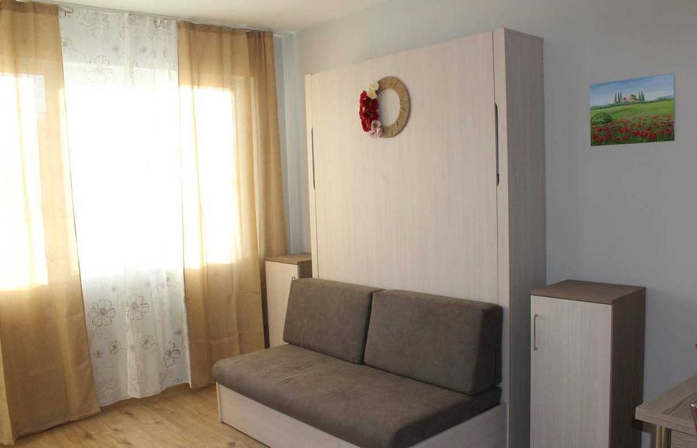 Дава се под наем Двустаен апартамент в Бургас, Меден рудник - зона А - 60 кв.м за 325 € - Снимка #3