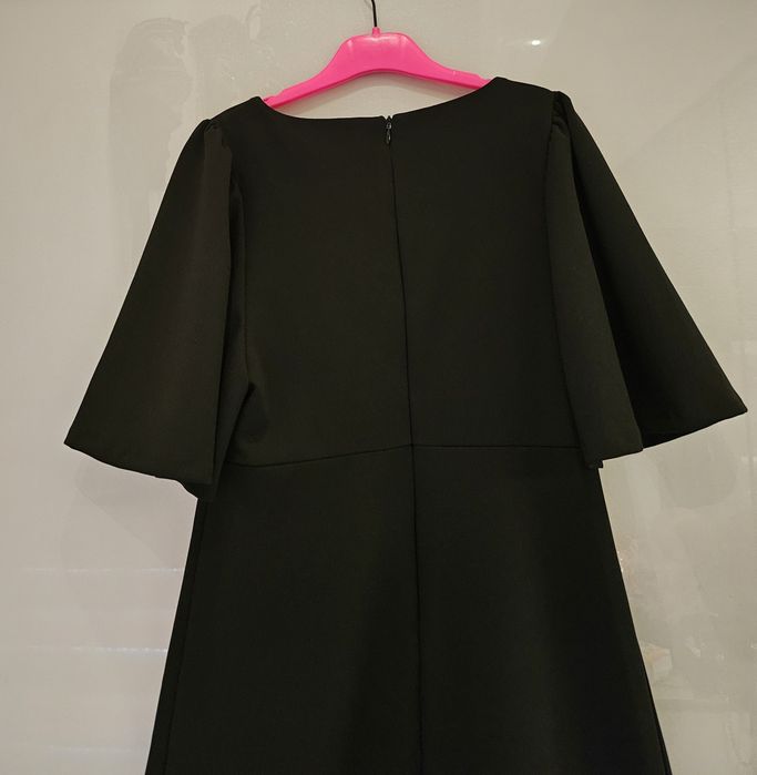 ZARA  рокля S-36