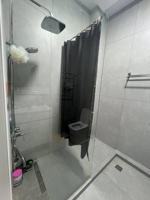 Yunsobod america elchihonasida kvartira sotiladi