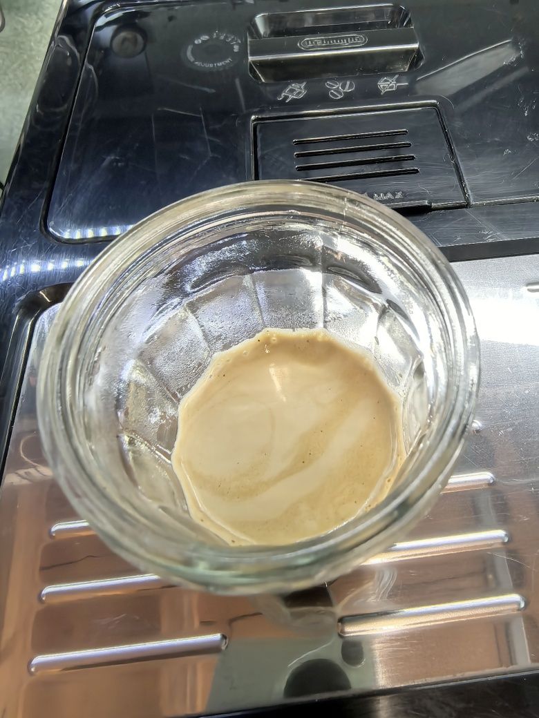 Кафемашина Delonghi eletta