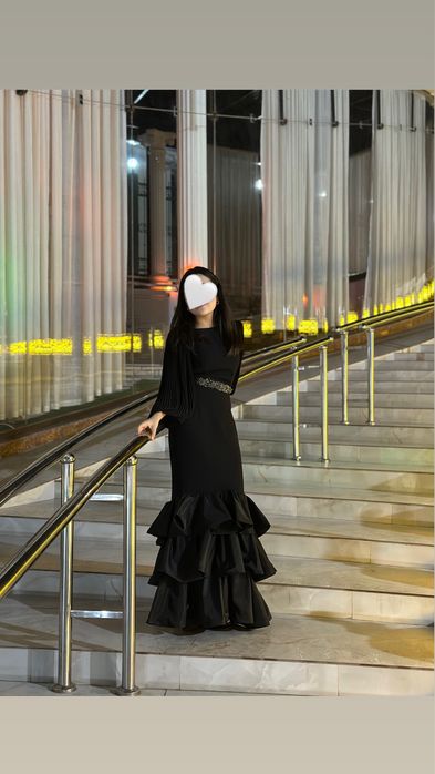 Платье вечернеее