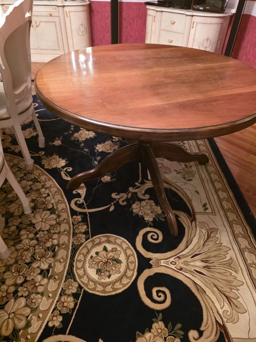 Стол круглый ,Массив Орех
