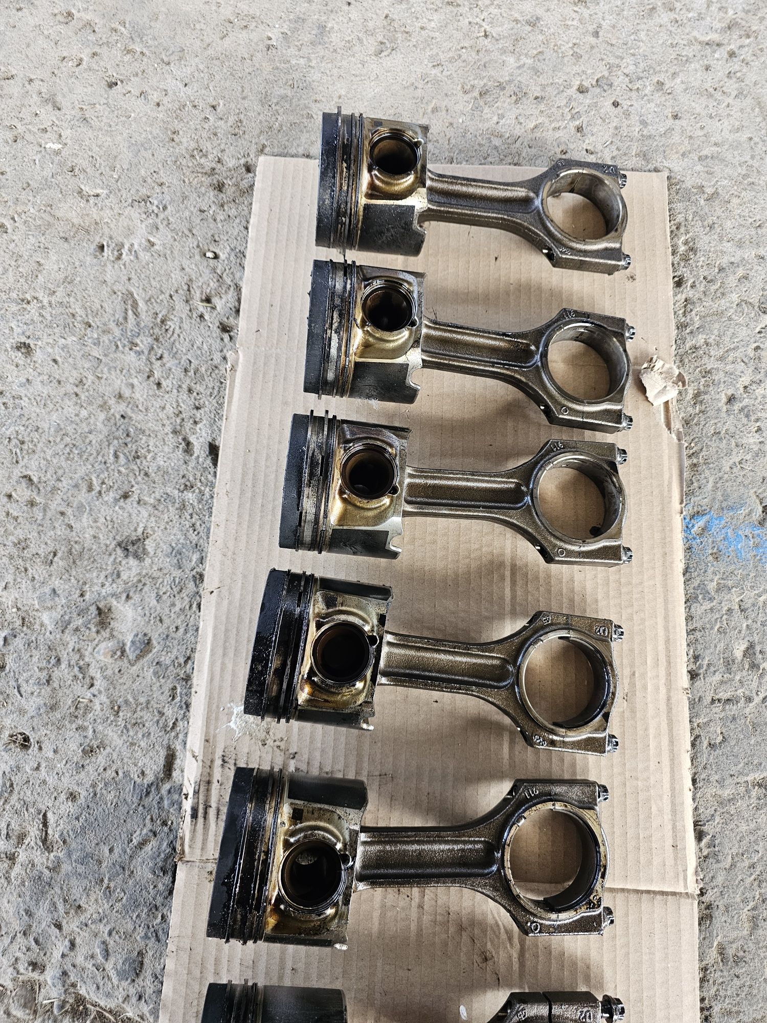 Бутало биела н57 n57 245 кс 258кс 313кс бмв bmw 330d 530d x5 x6