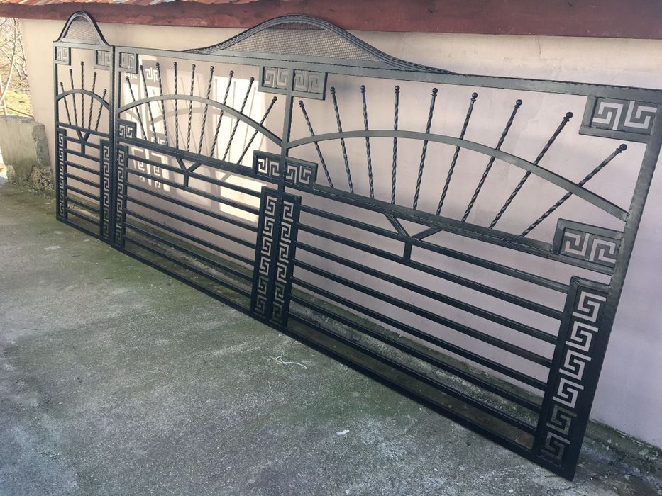 Set Poarta culisanta si poarta pietonala