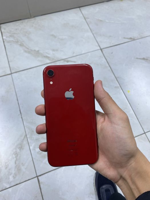 Продам айфон хр