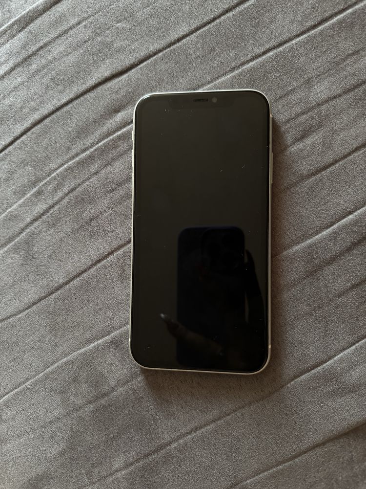 Iphone 11 100% battery