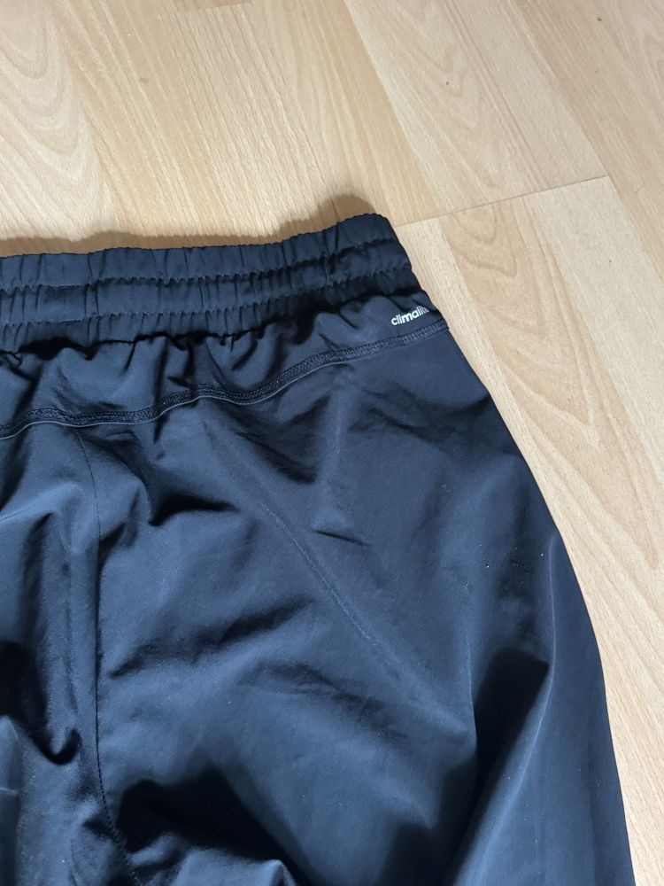 Оригинална мъжка черна долница Adidas Climalite ! L