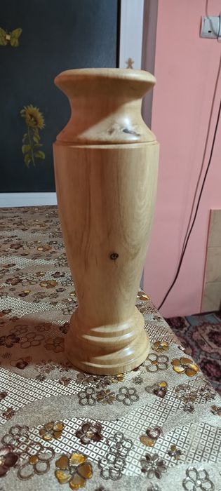 Vaze decorative din lemn