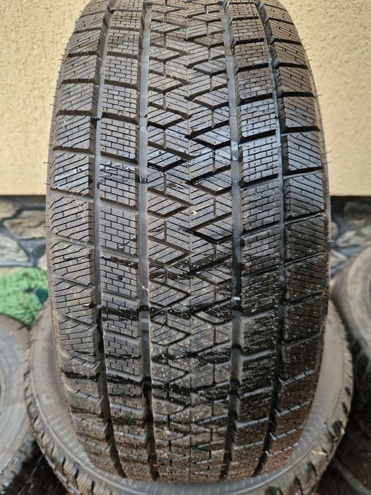 Anvelope GRIPMAX 235/50/18