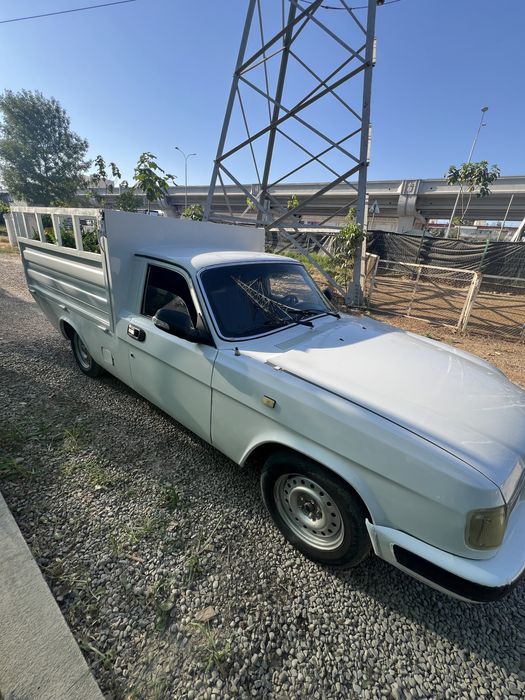 Volga pikap 3110 sotiladi