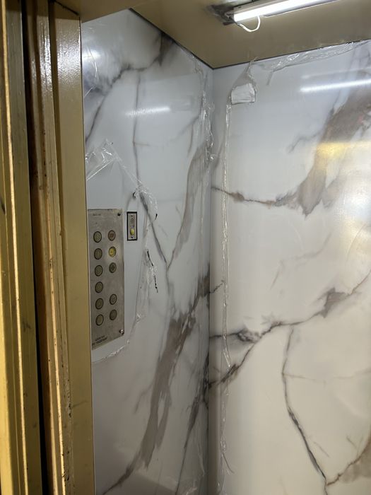 Облицоване на асансьори и други помещения.