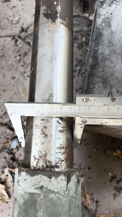 Опорная стойка для прицепа домкратная