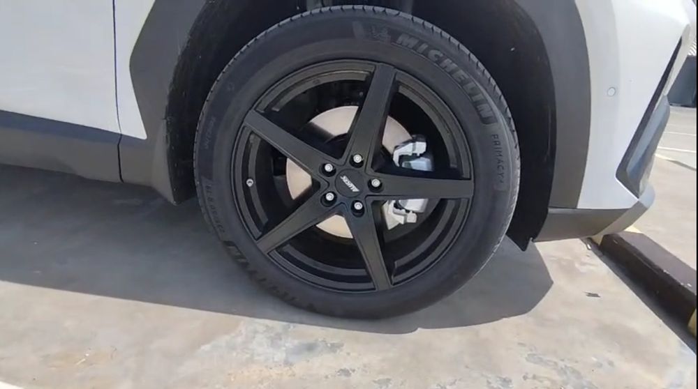 Hyundai Tucson 215CP Hybrid 4WD 6AT Luxury + set roti iarnă aliaj