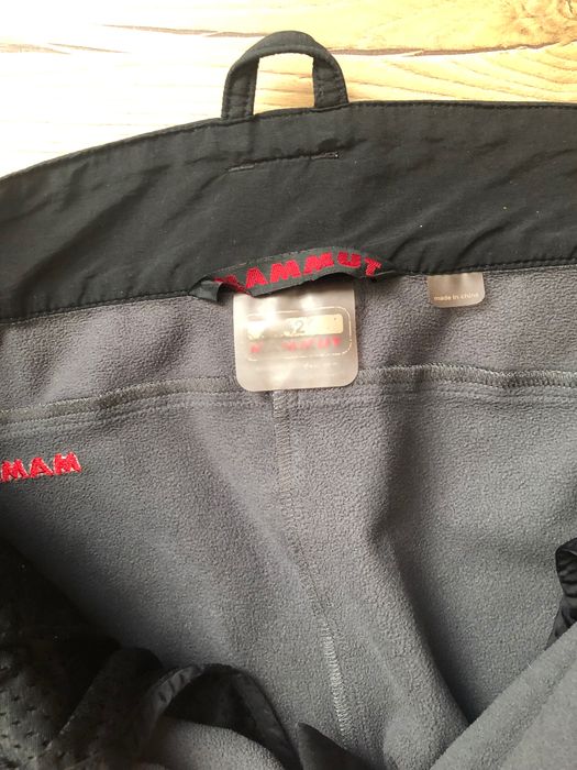 MAMMUT-pantaloni pt sporturi de iarna , pt dame , marimea 42