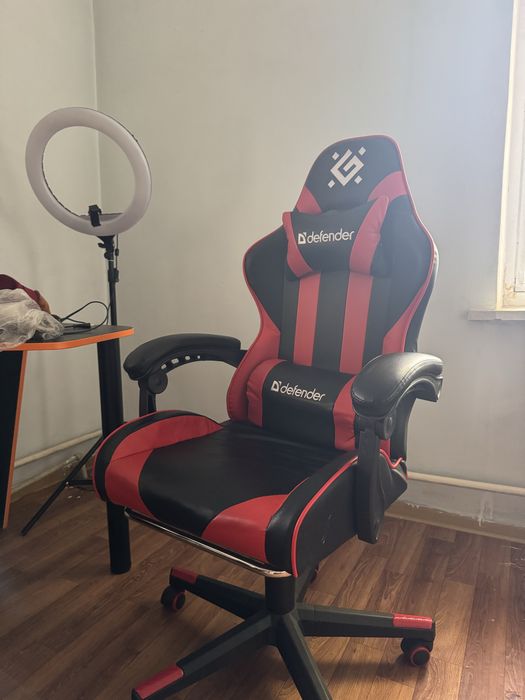 Продам кресло defender