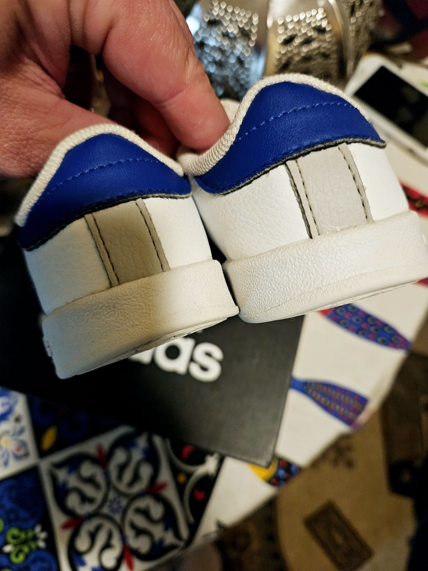 Adidas original mar 22
