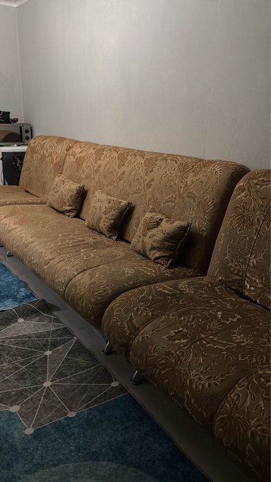 Продам диван б/у