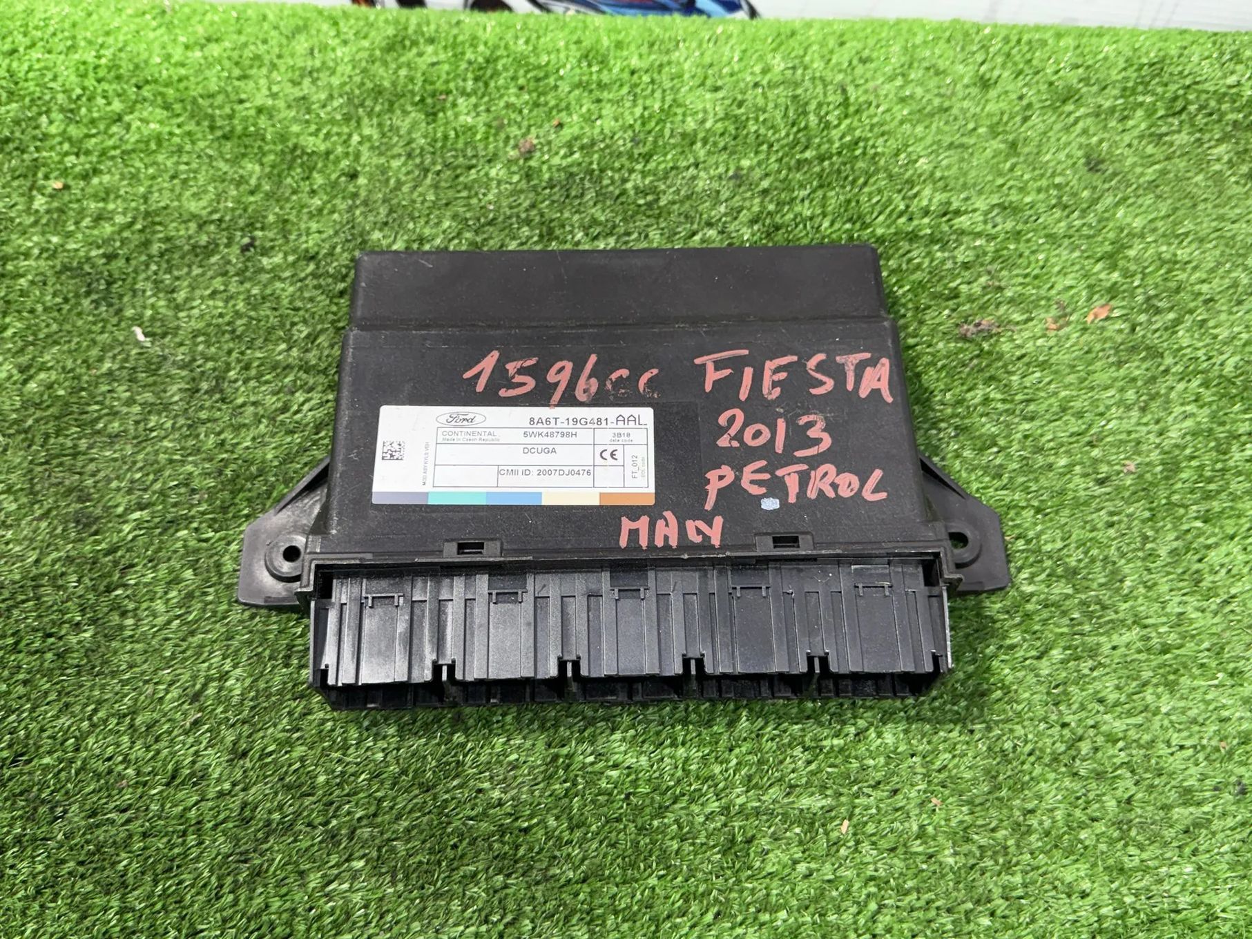 MODUL CALCULATOR CONFORT FORD FIESTA ST SPORT COUPE 1.6 BENZINA 2013 COD OEM 8A6T19G481 8A6T19G481AAL 5WK48798H 2012-2019