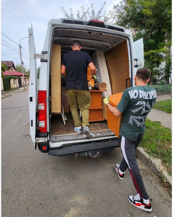 Transport și debarasări