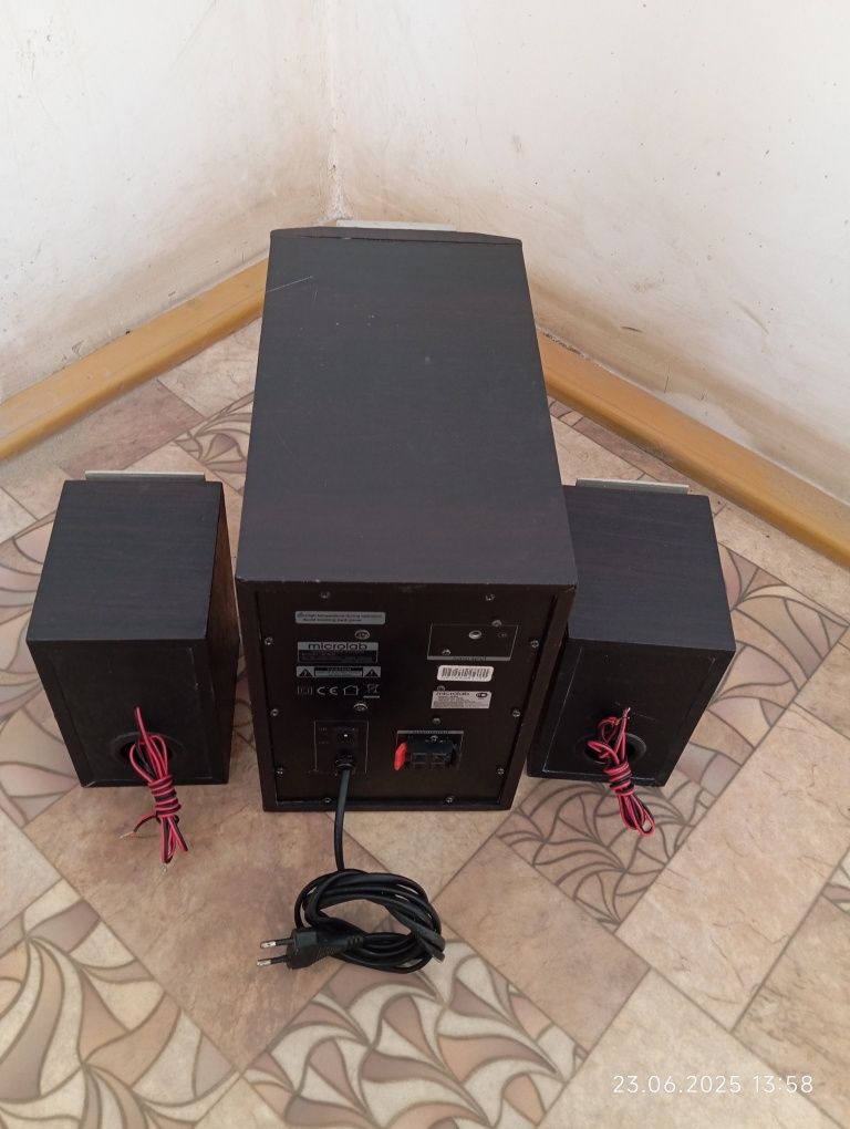 Microlab колонка продаётся