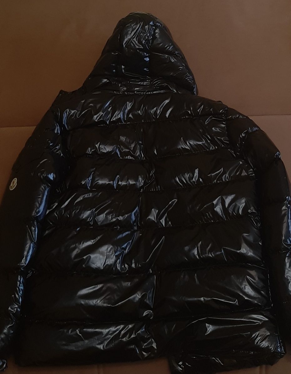 Geaca moncler maya M