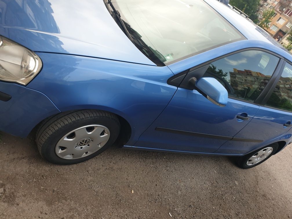 VW POLO 2005г. Син цвят