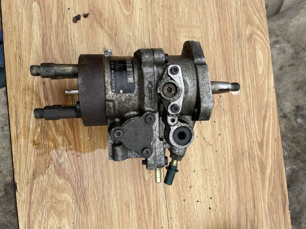 Pompa injectie cu electronica motor 1.9 diesel ( SUZUKI, RENAULT )