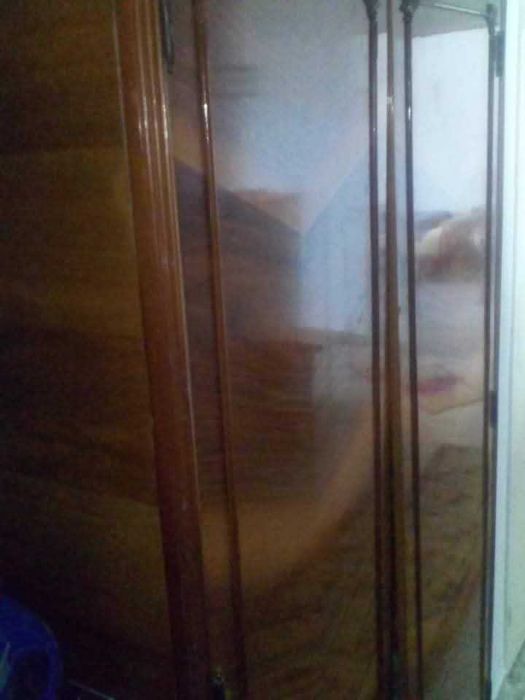 Vand pat mobila biblioteca șifonier comoda