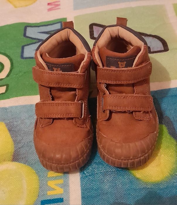 Осенний весенний обувь 500 тг