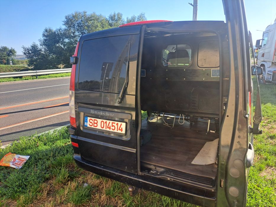 Vind/schimb mercedes vito fab 2011