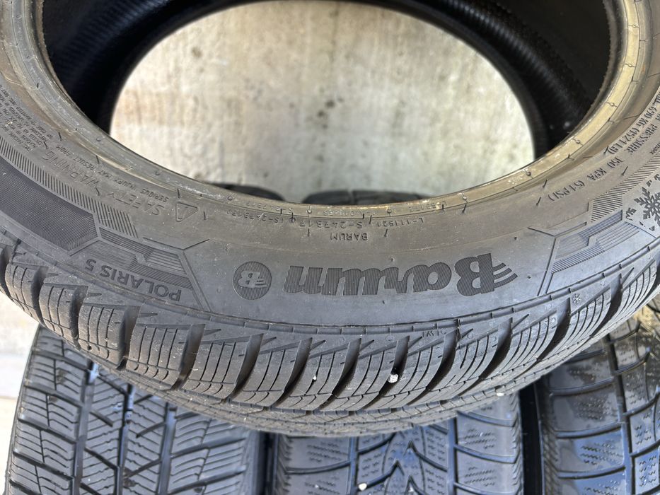 Barum Polaris 5  M+S 215/50 r17  de iarna dot 3023