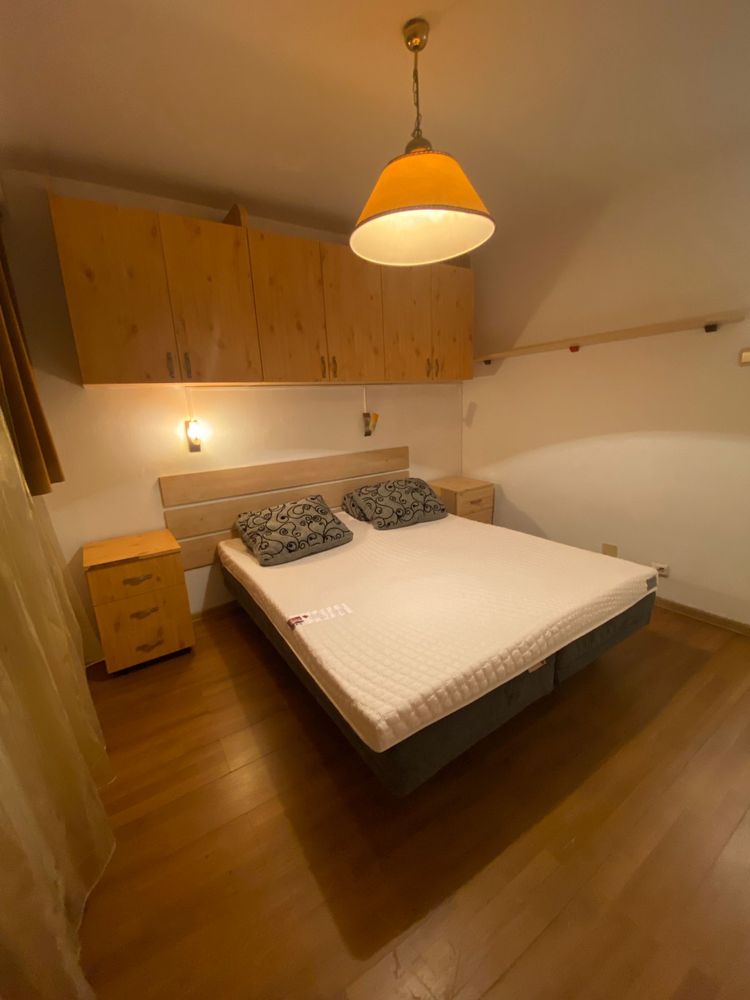 Inchiriez Apartament 3 camere zona Decebal