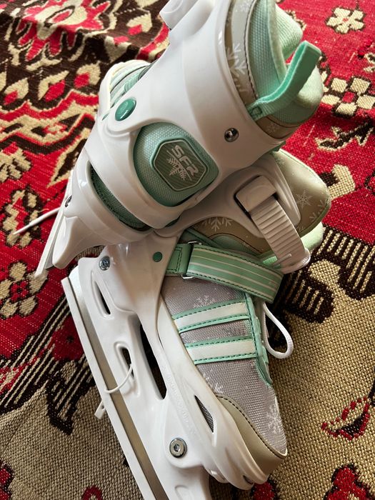 Кънки за лед / хокей CCM Proformance 37номер