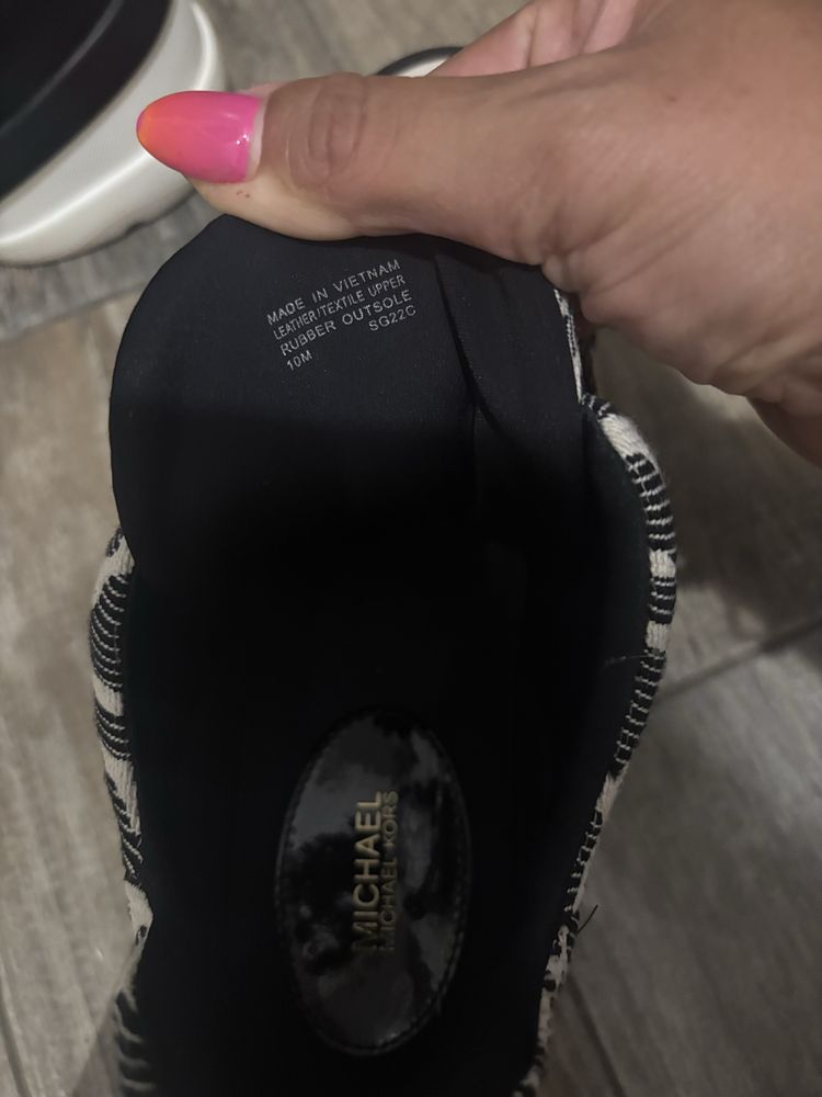 Michael kors кецове
