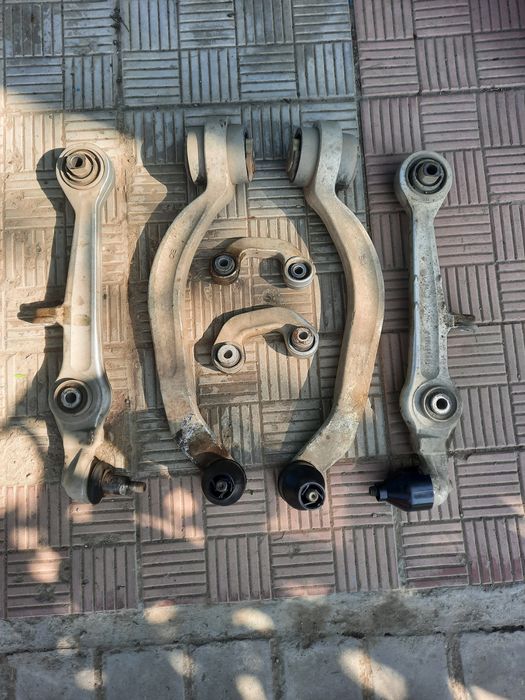 Продам рычаги на ауди а4 б5 1996 гв в отличном состоянии