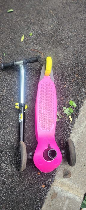 Trotinetă fete Inălțimea 80- 115 cm