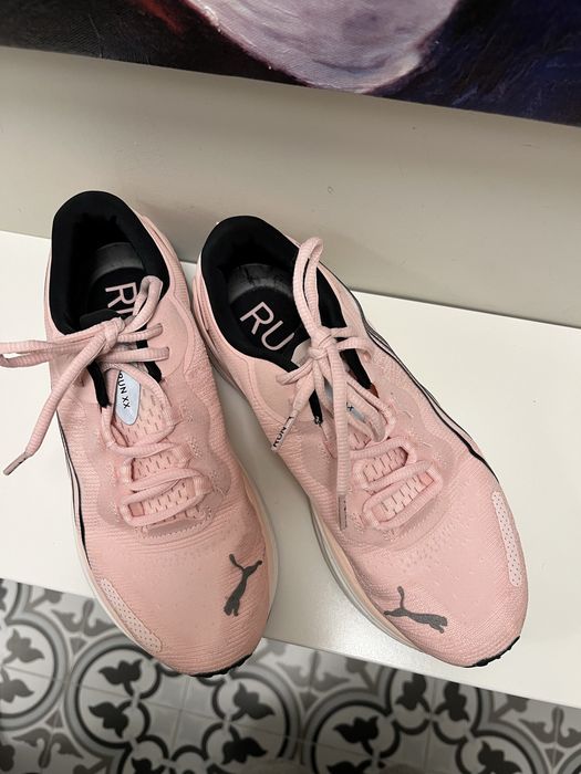 Дамски маратонки Puma за бягане