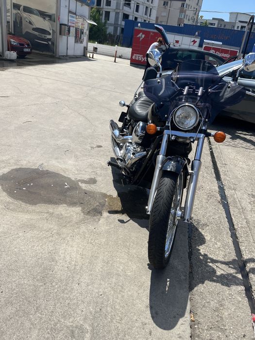 Honda shadow Spirit 750.