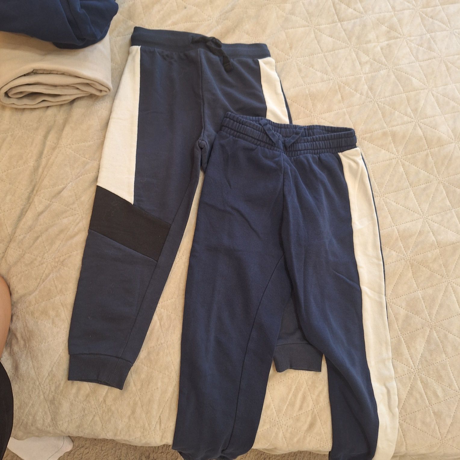 Нови H&M долнища 6-7 години