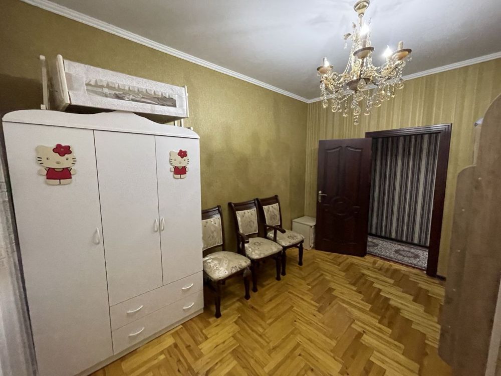 Феруза Продается квартира 5/3/5 балкон 2х6 можно под ипотеку