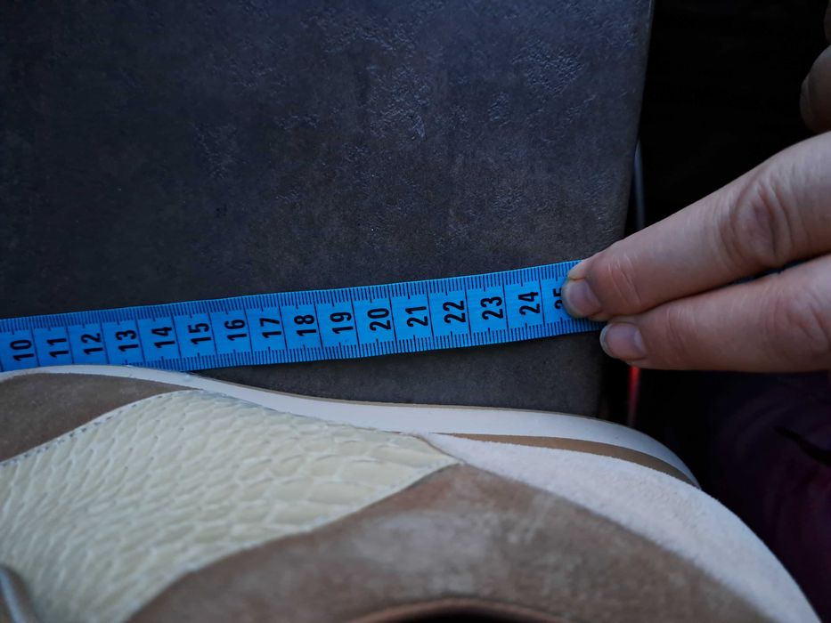 дамски обувки,кецове,маратонки,Max Mara номер 37,сникърс,платформа